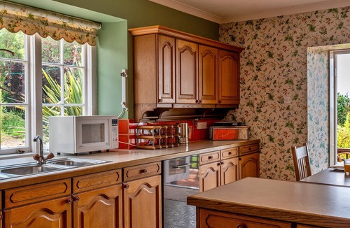 Coverack Ski Chalet | Tregatreath