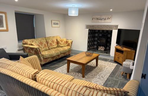 Camelford House | Tregue Cottage