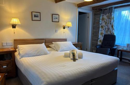 Washaway House | Trehellas House Hotel & Courthouse restaurant