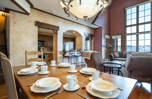 Mont-Tremblant Villa | Tremblant Prestige - Equinoxe 140-1