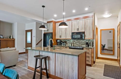 Versant Soleil Apartment | Tremblant Prestige - Étoile 1520-11
