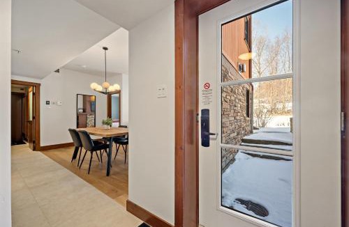 Versant Soleil House | Tremblant Prestige - Étoile 1510-22