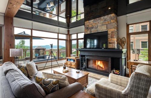 Mont-Tremblant Pedestrian Village Apartment | Tremblant Prestige - Altitude 170-1