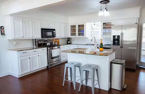Cedar Hill House | Tremendous 3-bedroom house with AC in welcoming Cedar Hill