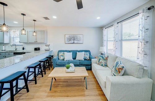 McKinney House | Tremendous space with covered patio in central McKinney