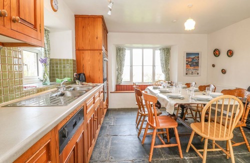Boscastle Cottage | TREMORLA, pet friendly, with open fire in Boscastle