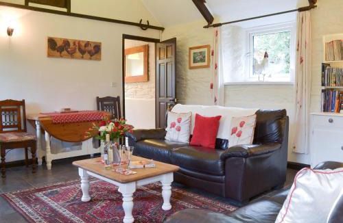 St. Neot House | Trenay Barns Cottage