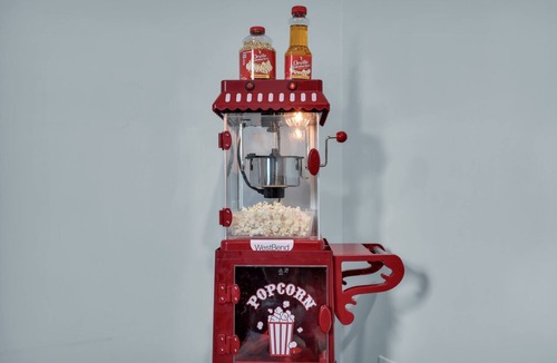 Pooler House | Trending Tranquil Retreat W/Theater&Pool Table