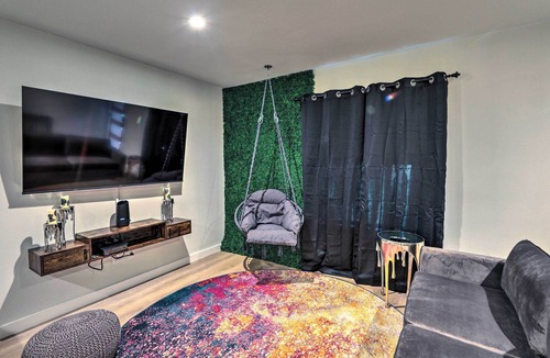 Barton Hills Condo | Trendy Austin Pet-Friendly Vacation Rental!