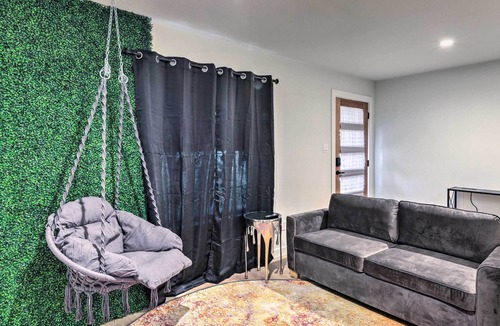 Barton Hills Condo | Trendy Austin Pet-Friendly Vacation Rental!