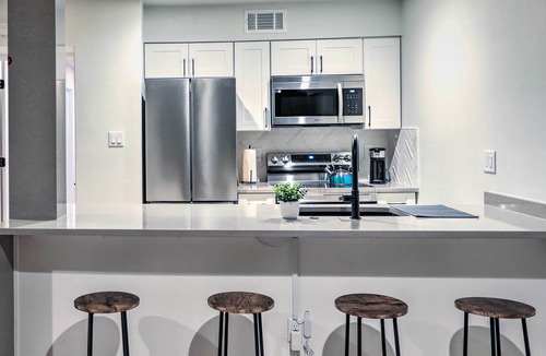 Barton Hills Condo | Trendy Austin Pet-Friendly Vacation Rental!