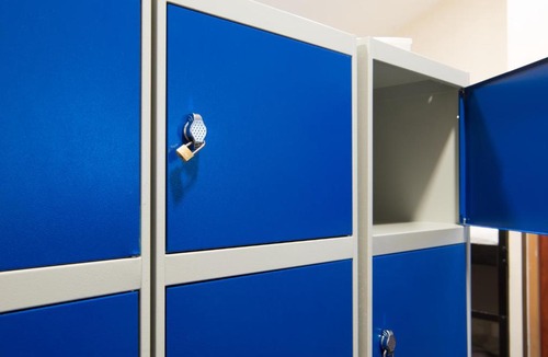 Petit-Ivry Hostel | Trendy Hostel