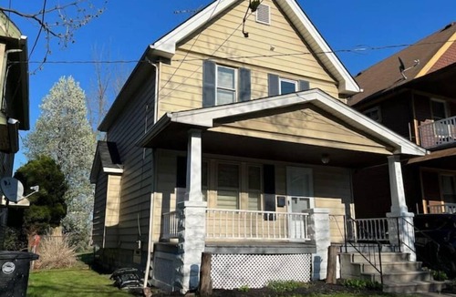 Tremont Apartment | Trendy in Tremont, Lower CLE