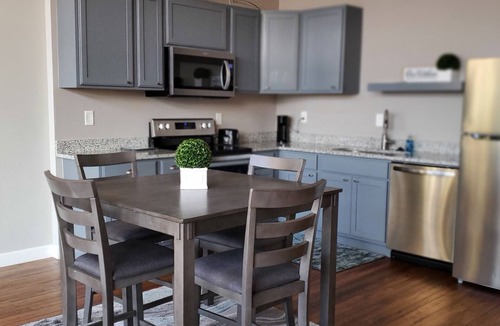 Cleveland Apartment | Trendy Midtown Loft