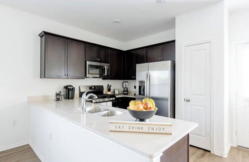 Pflugerville House | Trendy Spacious Home - Prime Location in Austin- Early Checkin