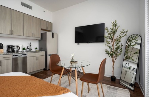 Avondale Apartment | Trendy Studio in Downtown with Private Balcony!