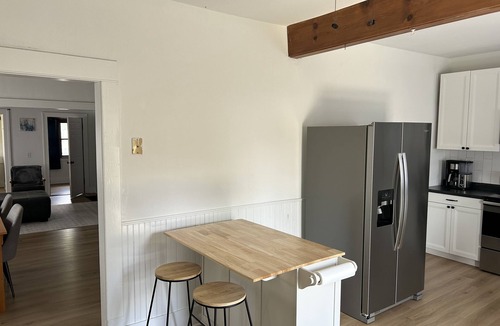 West Des Moines House | Trendy West Des Moines Bungalow