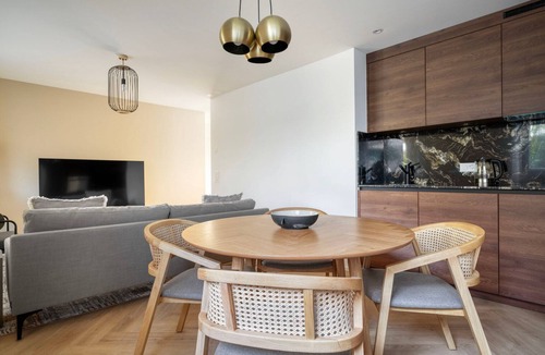 Wiedikon Apartment | Trendy Wiedikon 1BR w/Storage Room & W/D, nr Market, by Blueground