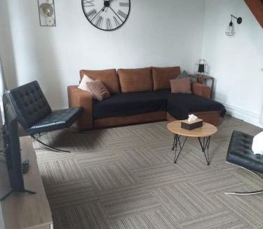 Sedan Apartment | Tres bel appartement face au Chateau 2 ch 4 pers - BAUDELAIRE