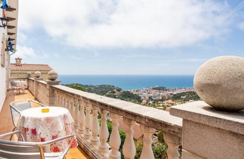 Lloret de Mar Villa | Tresa