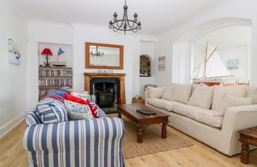 Tintagel House | Trevena Lodge