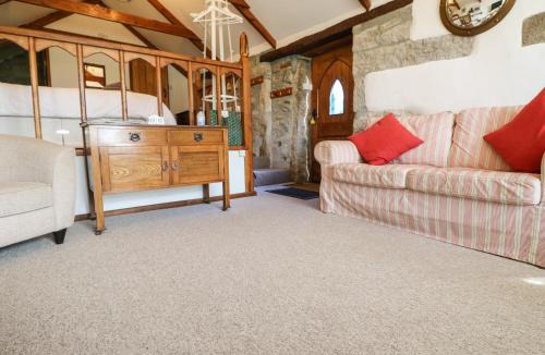 Saint Breward House | Trevenning Chapel