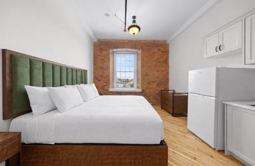 Carleton Place Hotel | Tri Century Mill Suites