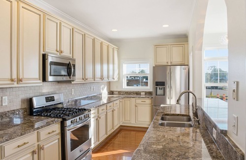 Northeast Virginia Beach Condo | Tri-level home, bright, spacious, private suite, yard, balconies & storage