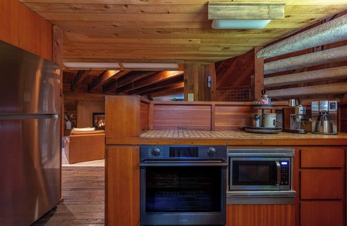 Northwood House | Tri-Level MCM Masterpiece, Redwoods, Golf & Spa