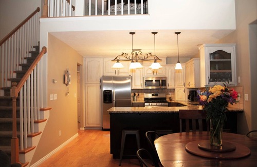 Wolf Creek House | Tri-Ski Chatou; centerered between 3 ski reaorts. No cleaning fee.