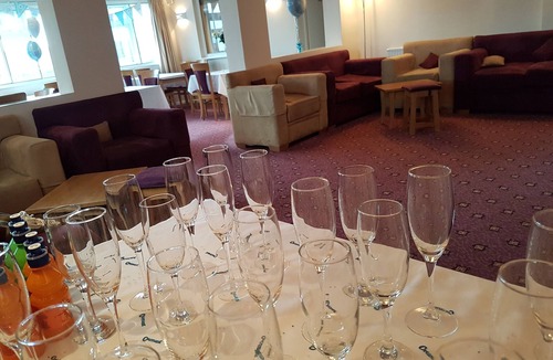 Bloxwich Hotel | Tri-star Hotel