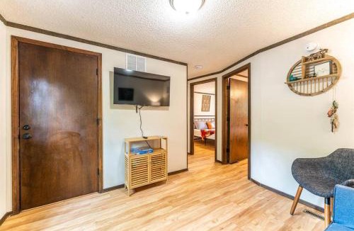 Indian Point Ski Chalet | Tribesman #3 - Merlins Beard - on Table Rock Lake