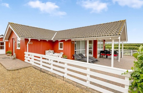 Flovt Strand House | "Trifun" - 300m from the sea by Interhome