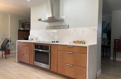 Ralston Valley House | Trilevel House, Comfortable and Cozy