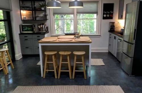 Sharpsburg House | Trilith Studios Area Lakefront