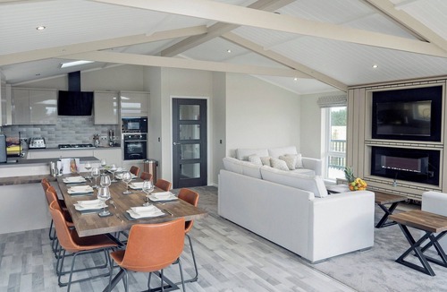 Carlton-in-Cleveland Cottage | Trincomalee Lodge - UKC4057