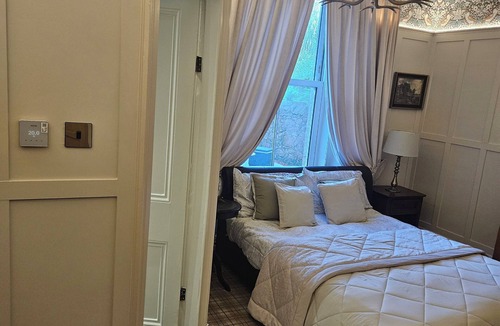 Peterhead Bed & Breakfast | Trinity Boutique B&B