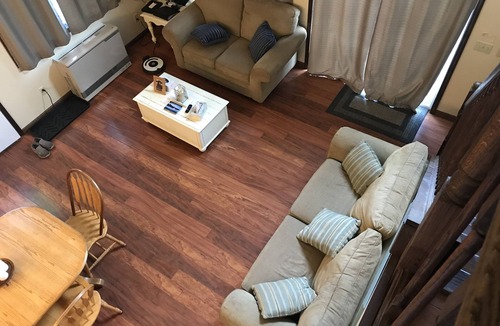 Lake Bonaparte Cottage | Trinity on Baron Bay