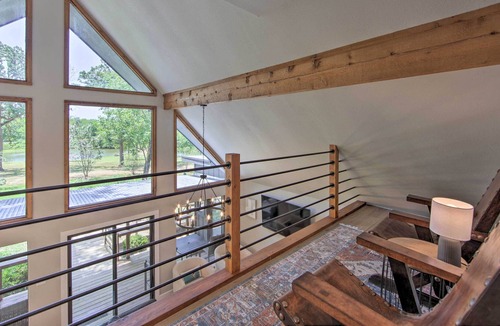 Henderson County Cabin | Trinity River Cabin, 20 Acres, Fishing Pond