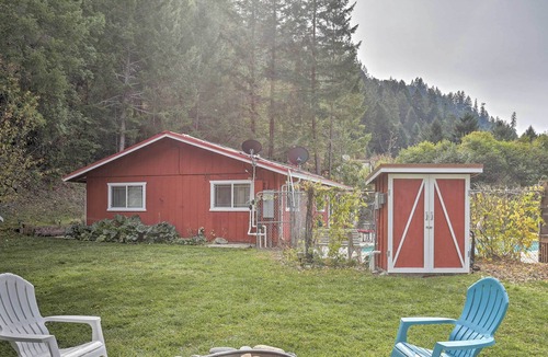 Willow Creek House | ‘Trinity River Rose’ w/ Saltwater Pool & Fire Pit!