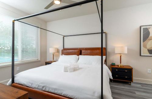 Fort Worth House | Trinity River Views King Bed Near Downtown FTW