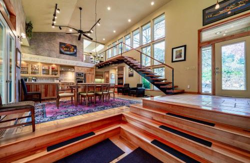 Burnt Ranch House | Trinity River Vista