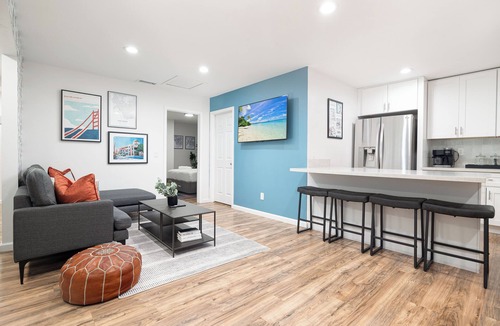 San Diego House | Triple Hot Tub Heaven: Fire Pit & Gameroom