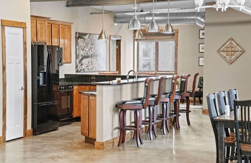 Historic East Village Condo | Triple Kings | Private Rooftop | Private Garage