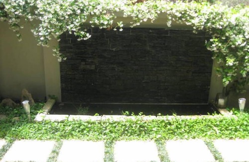 Balgowlah Heights Apartment | Triple Size Loft + Private Ensuite & Breakfast