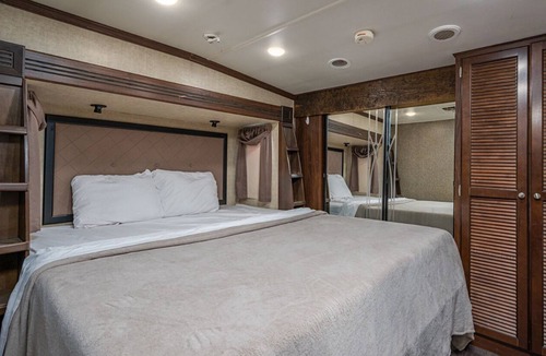 Lindale House | Triple W Rentals Heartland Gateway RV