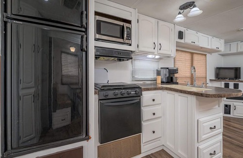 Tyler House | Triple W Sandpiper RV