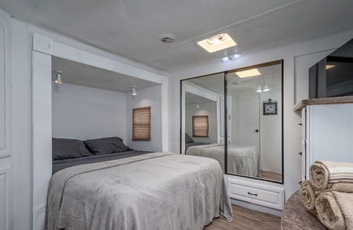 Tyler House | Triple W Sandpiper RV