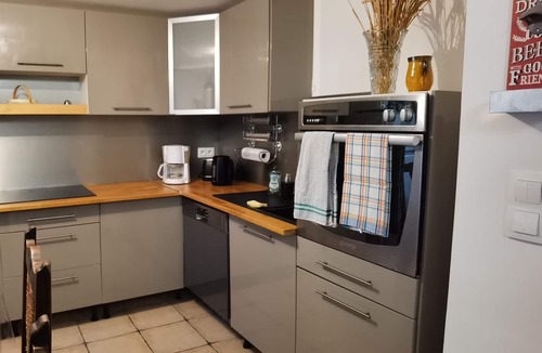 Thoury-Ferottes House | Triplex à La Boule D'or