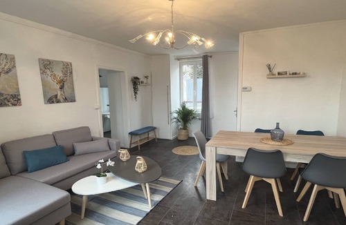 Deville-les-Rouen Apartment | Triplex Carnot - Independent access - Netflix